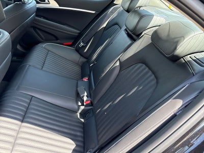 2026 Genesis G70 2.5T Prestige