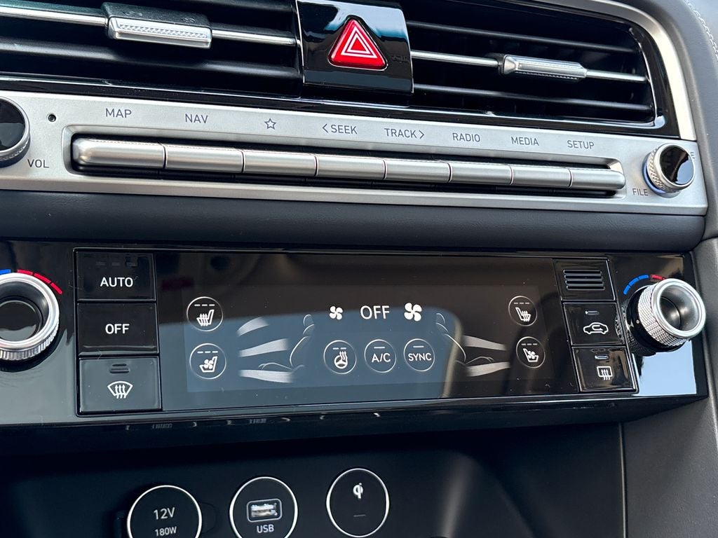 2026 Genesis G70 2.5T Prestige