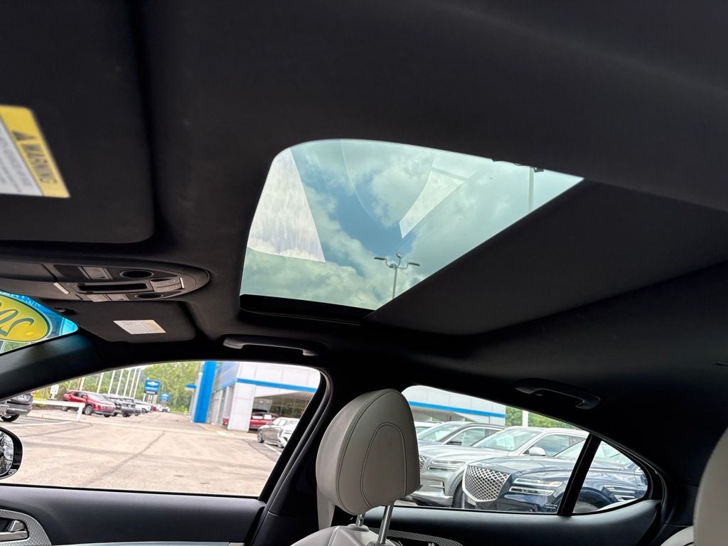 2023 Genesis G70 2.0T