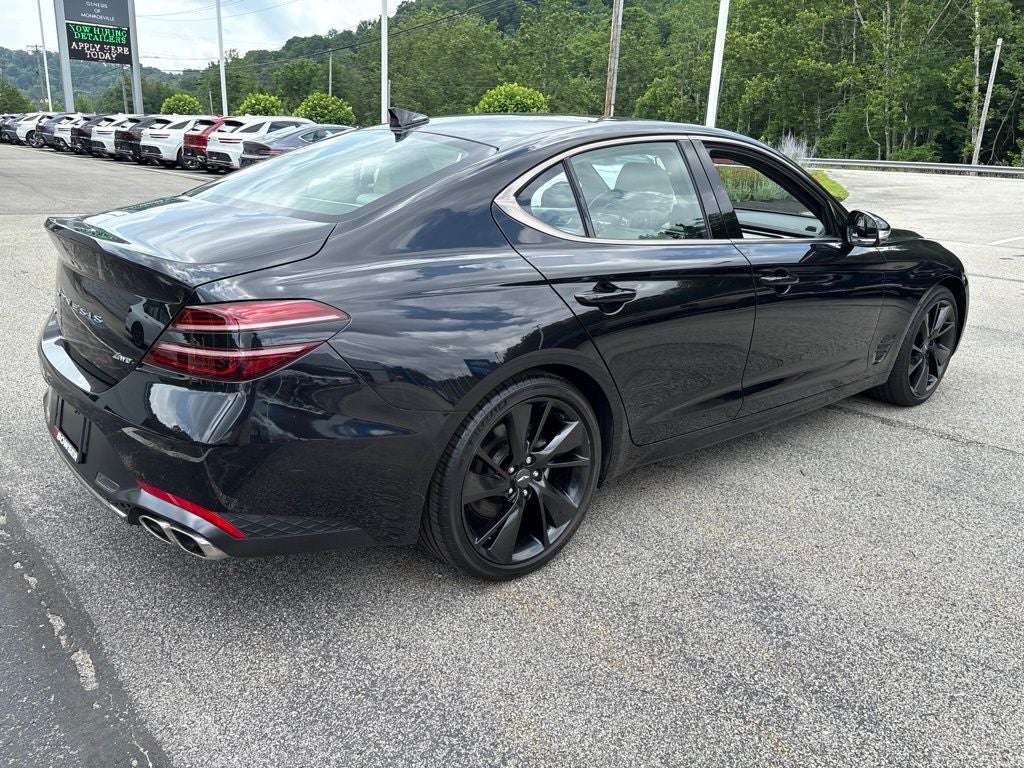 2023 Genesis G70 2.0T