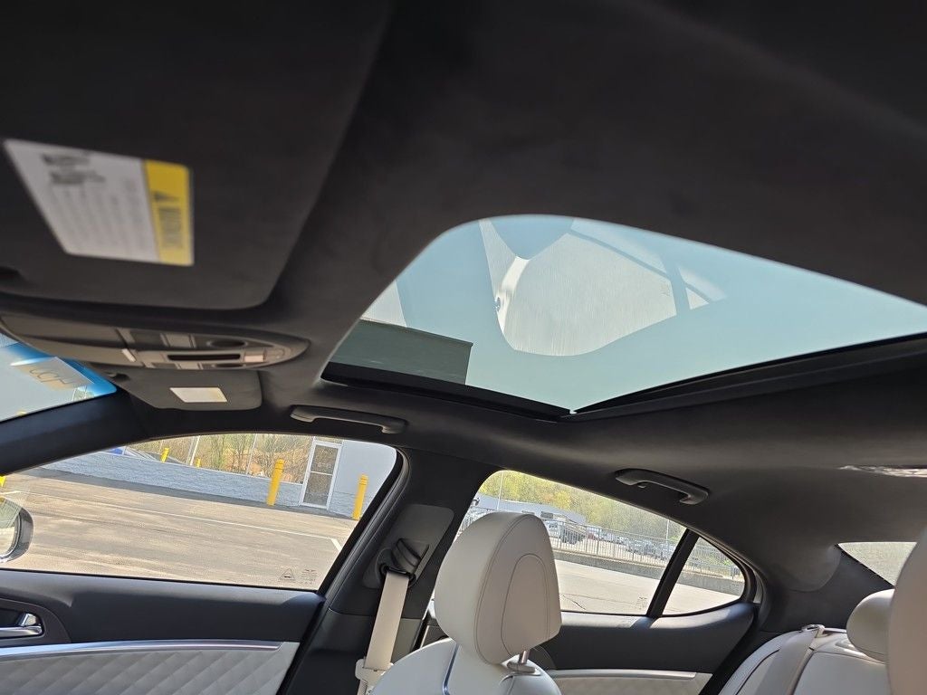 2025 Genesis G70 3.3T Sport Advanced