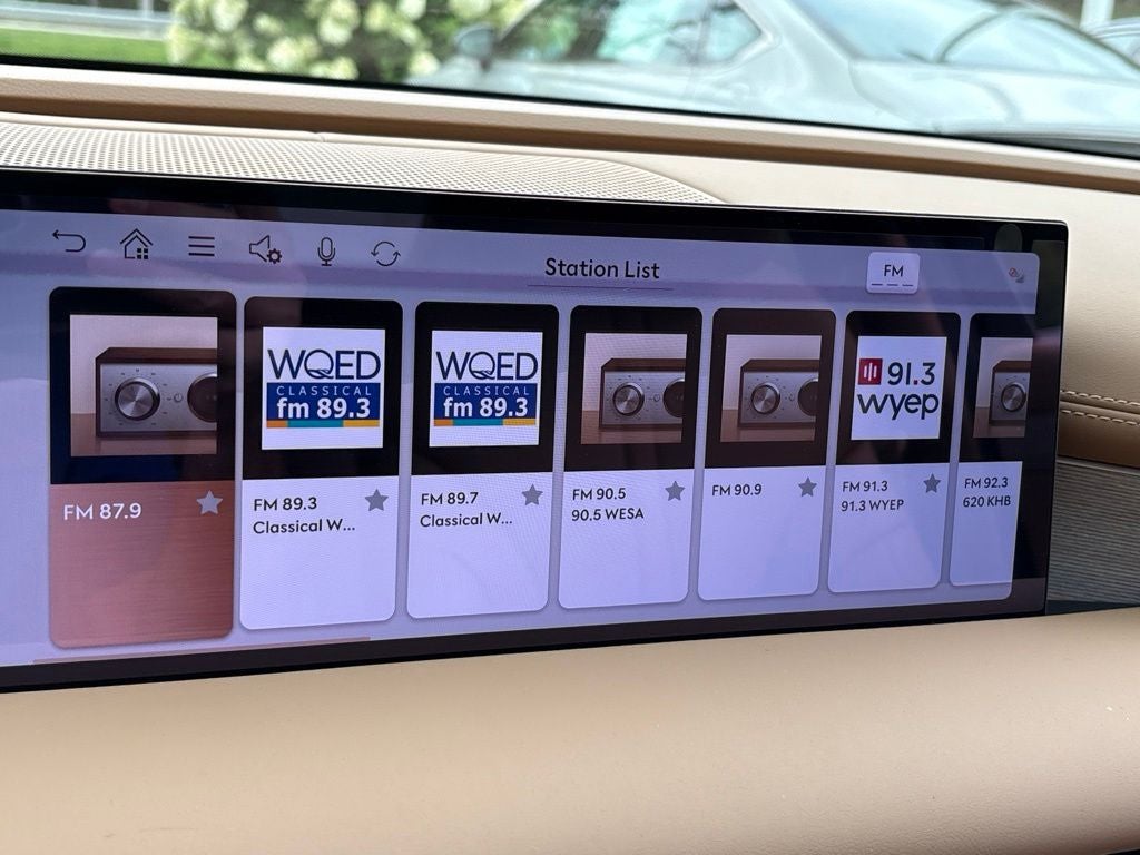 2027 Genesis G80 2.5T Advanced