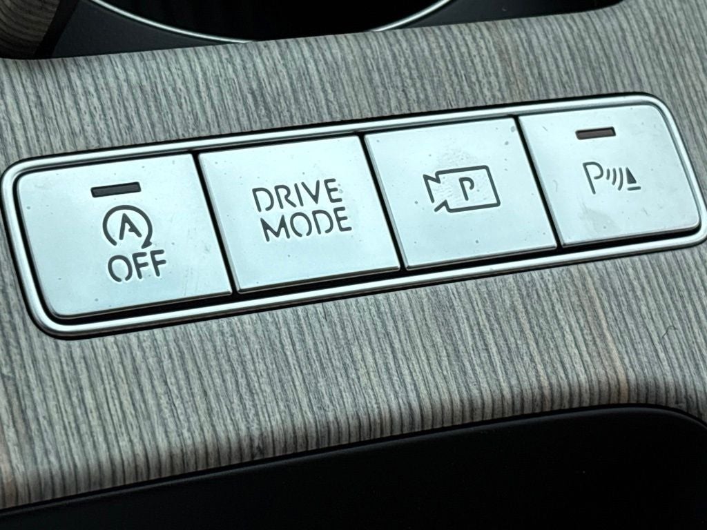 2027 Genesis G80 2.5T Advanced