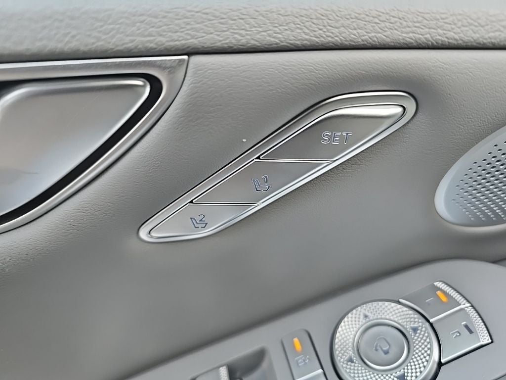 2026 Genesis G80 2.5T