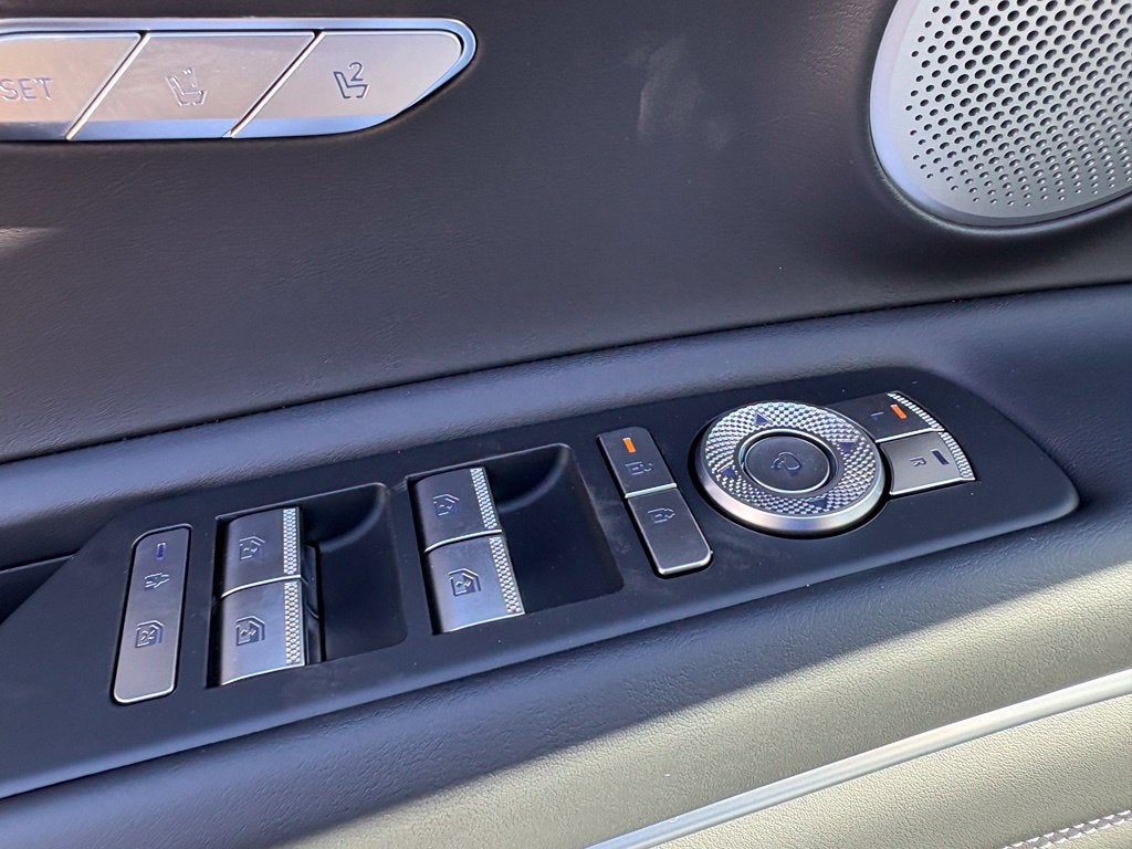 2027 Genesis GV80 2.5T Advanced