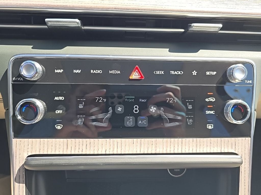 2027 Genesis GV80 2.5T Advanced