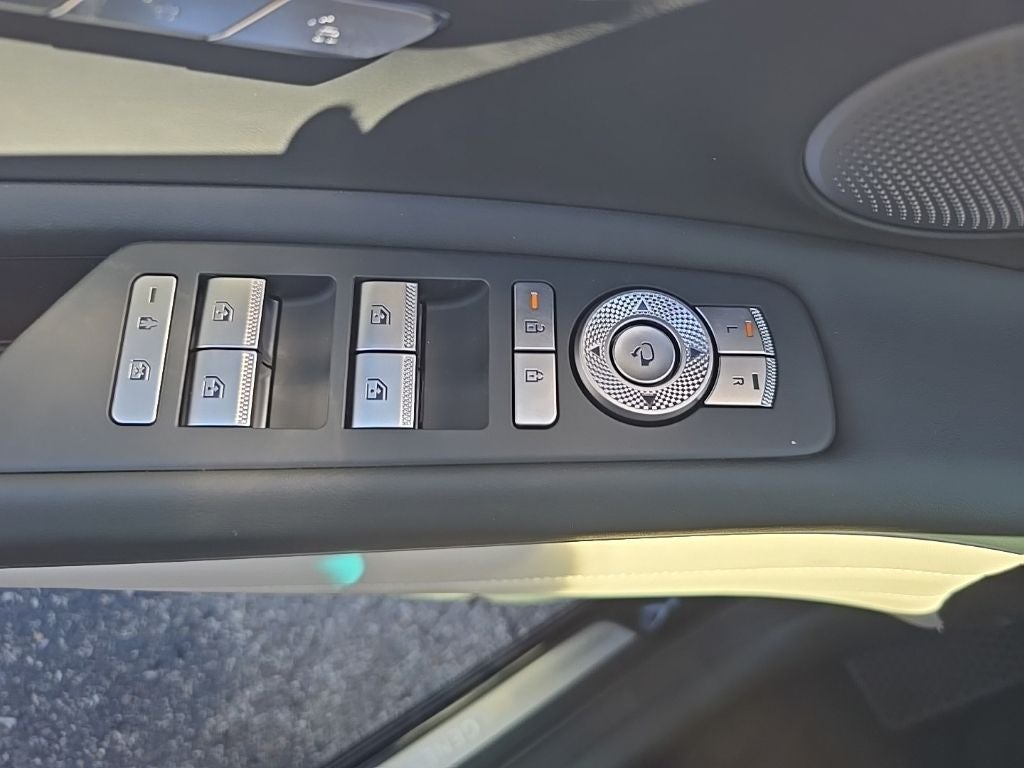 2027 Genesis GV80 2.5T Advanced