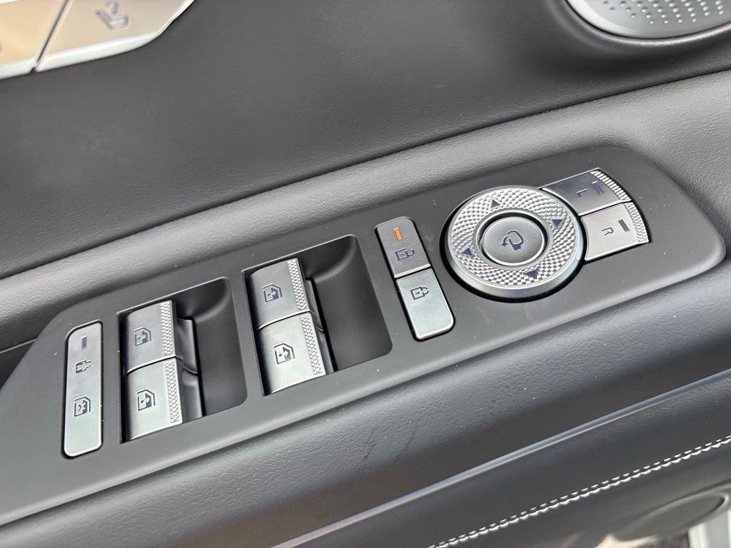 2027 Genesis GV80 2.5T Advanced