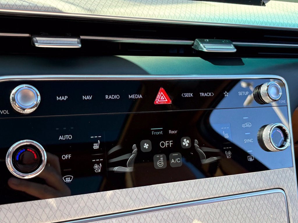 2027 Genesis GV80 2.5T Advanced