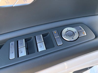 2027 Genesis GV80 2.5T Select
