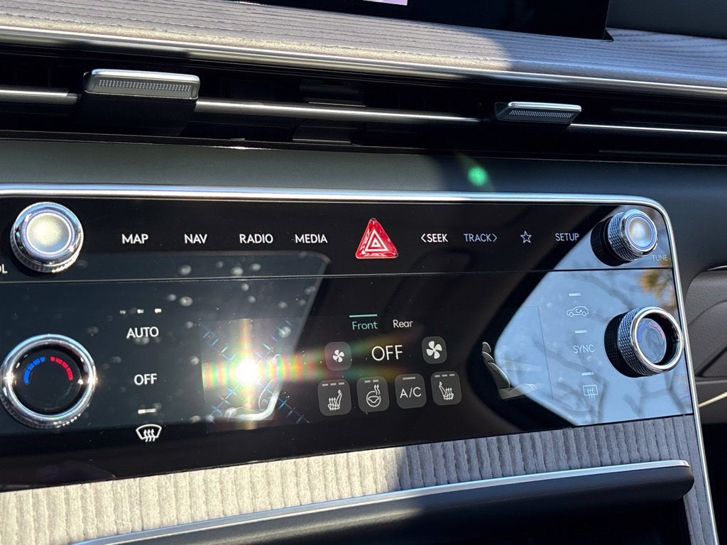2027 Genesis GV80 2.5T Select