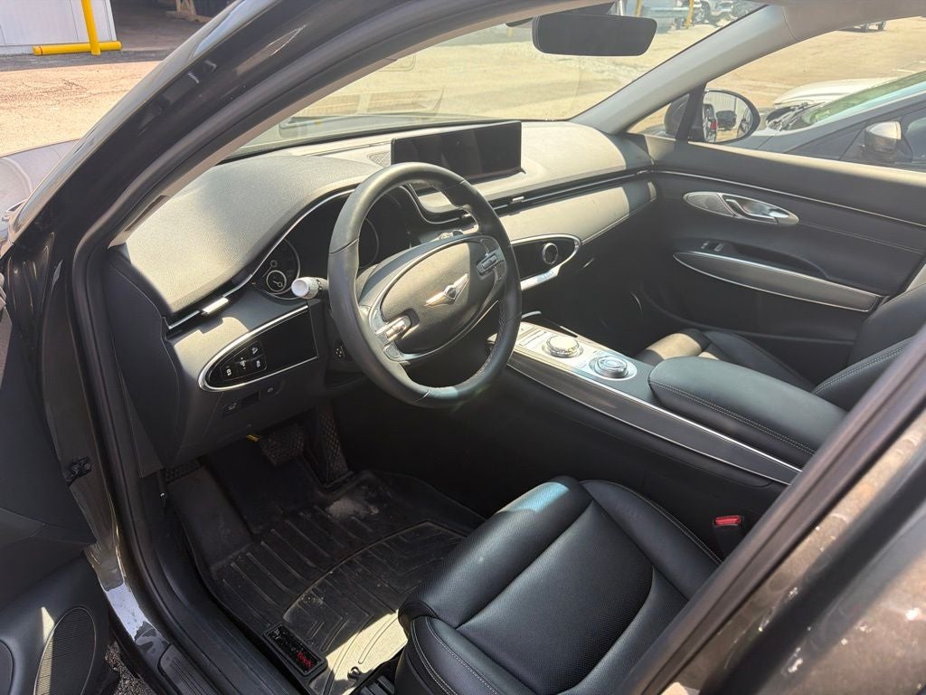 2025 Genesis GV70 2.5T