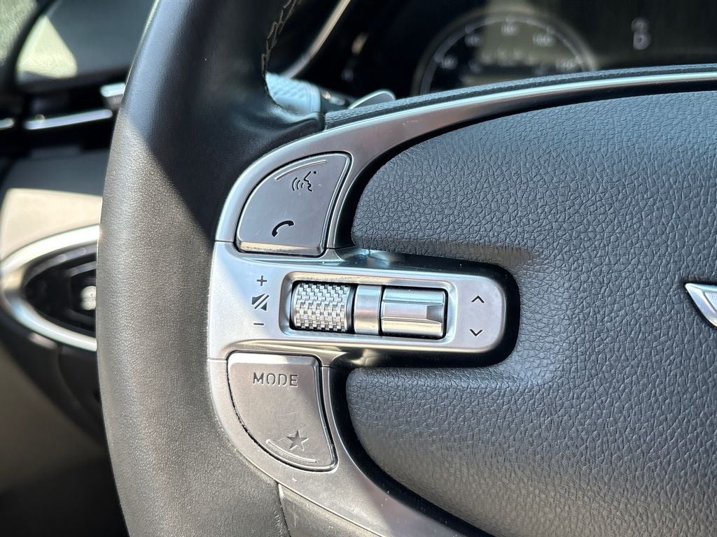 2023 Genesis GV70 2.5T Select