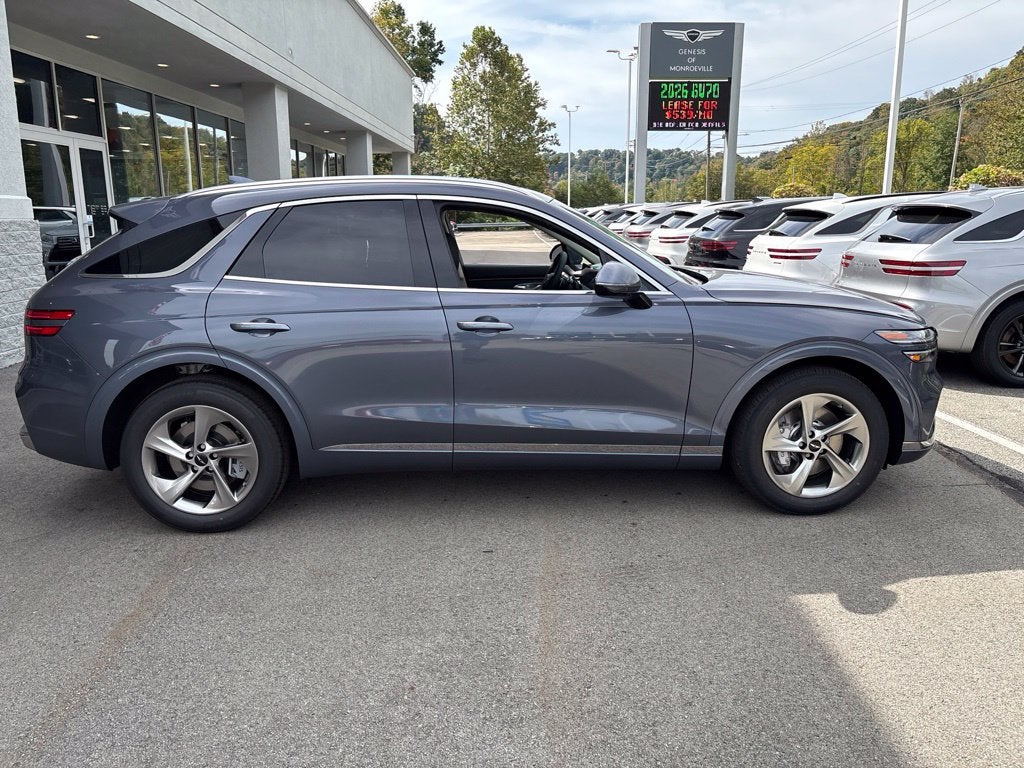 2027 Genesis GV70 2.5T