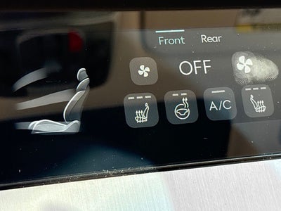 2027 Genesis GV70 2.5T Select