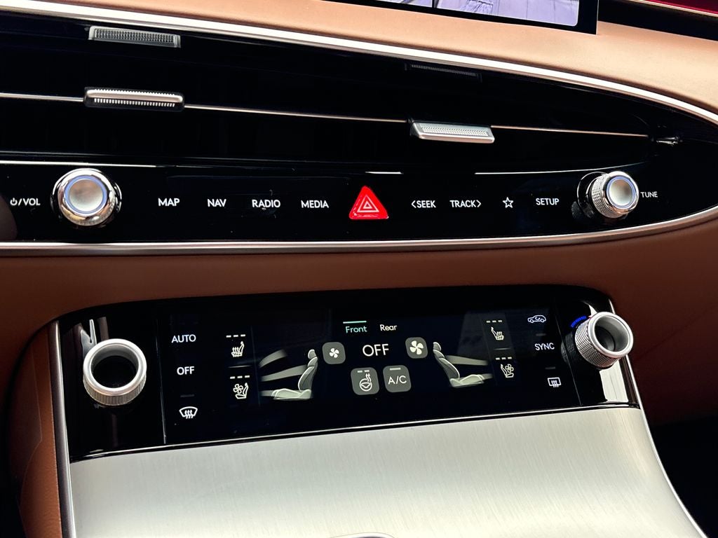 2026 Genesis GV70 2.5T Advanced