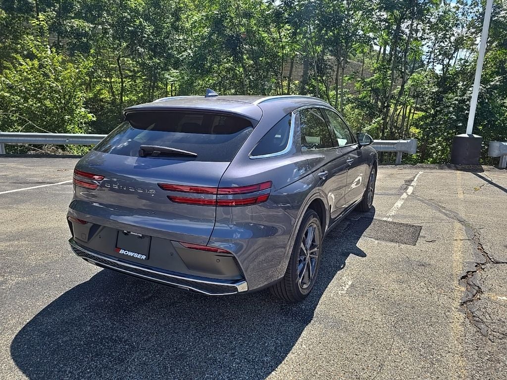 2027 Genesis GV70 2.5T Select