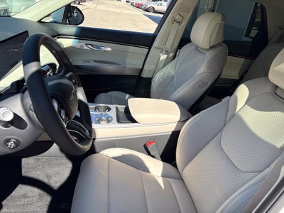 2027 Genesis GV70 2.5T Select