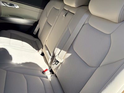 2027 Genesis GV70 2.5T Select
