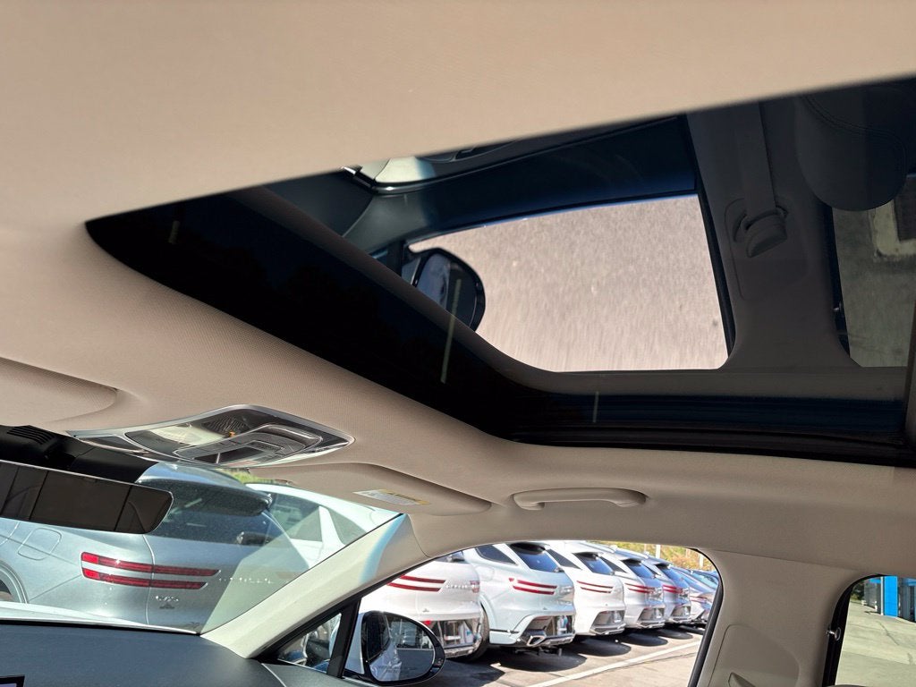 2027 Genesis GV70 2.5T Select