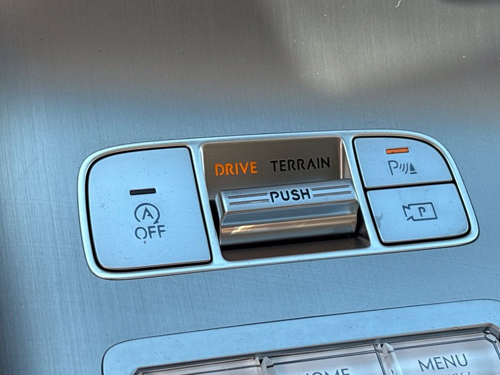 2027 Genesis GV70 2.5T Select