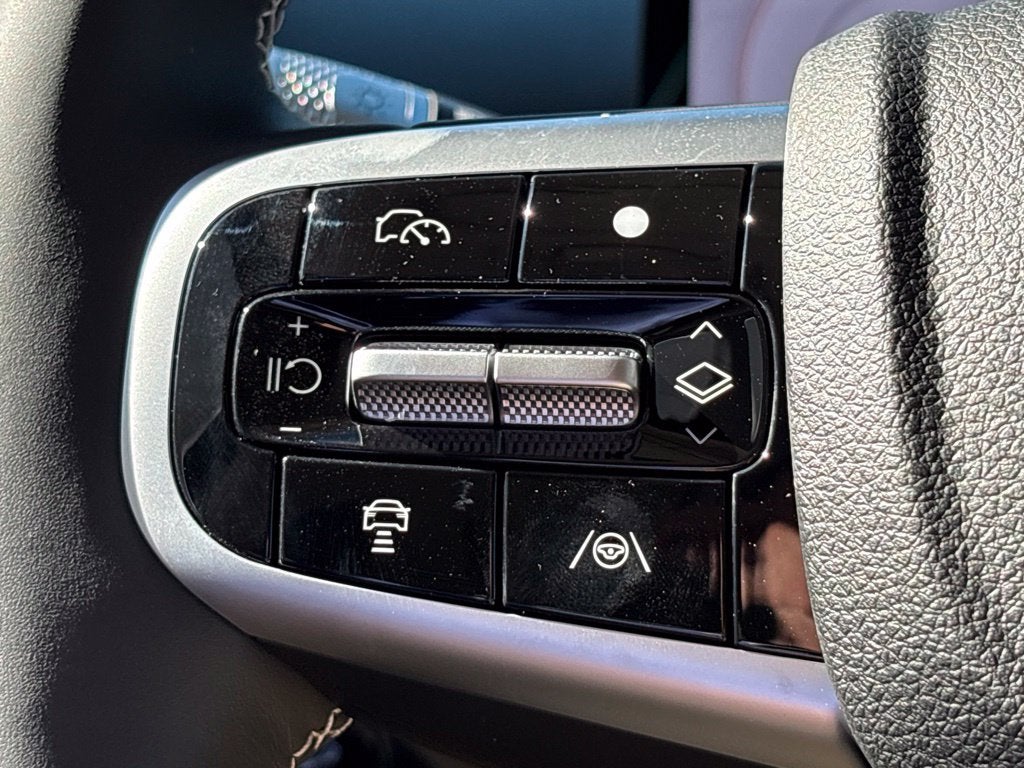 2027 Genesis GV70 2.5T Select