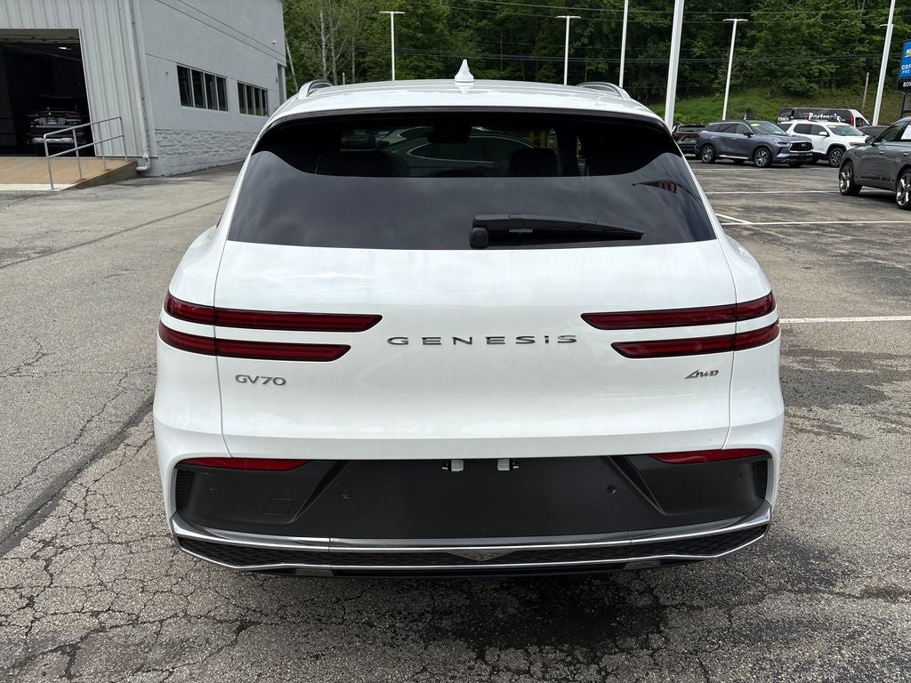 2026 Genesis GV70 2.5T Advanced