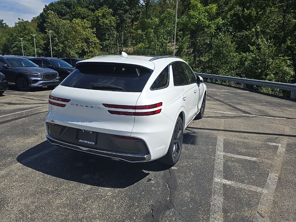 2027 Genesis GV70 2.5T Advanced