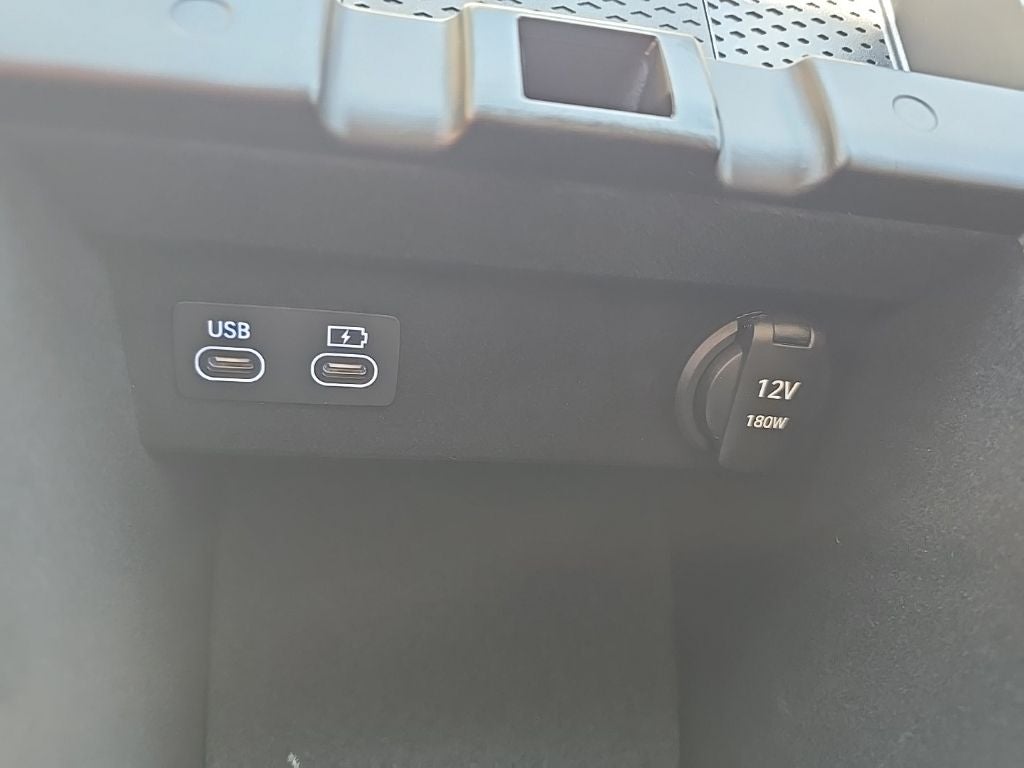 2027 Genesis GV70 2.5T Advanced