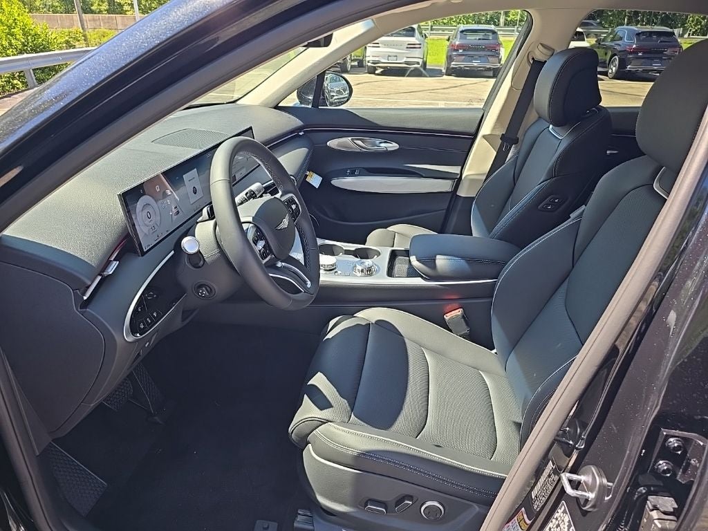 2027 Genesis GV70 2.5T Advanced