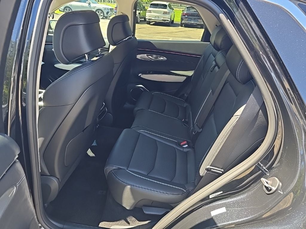 2027 Genesis GV70 2.5T Advanced