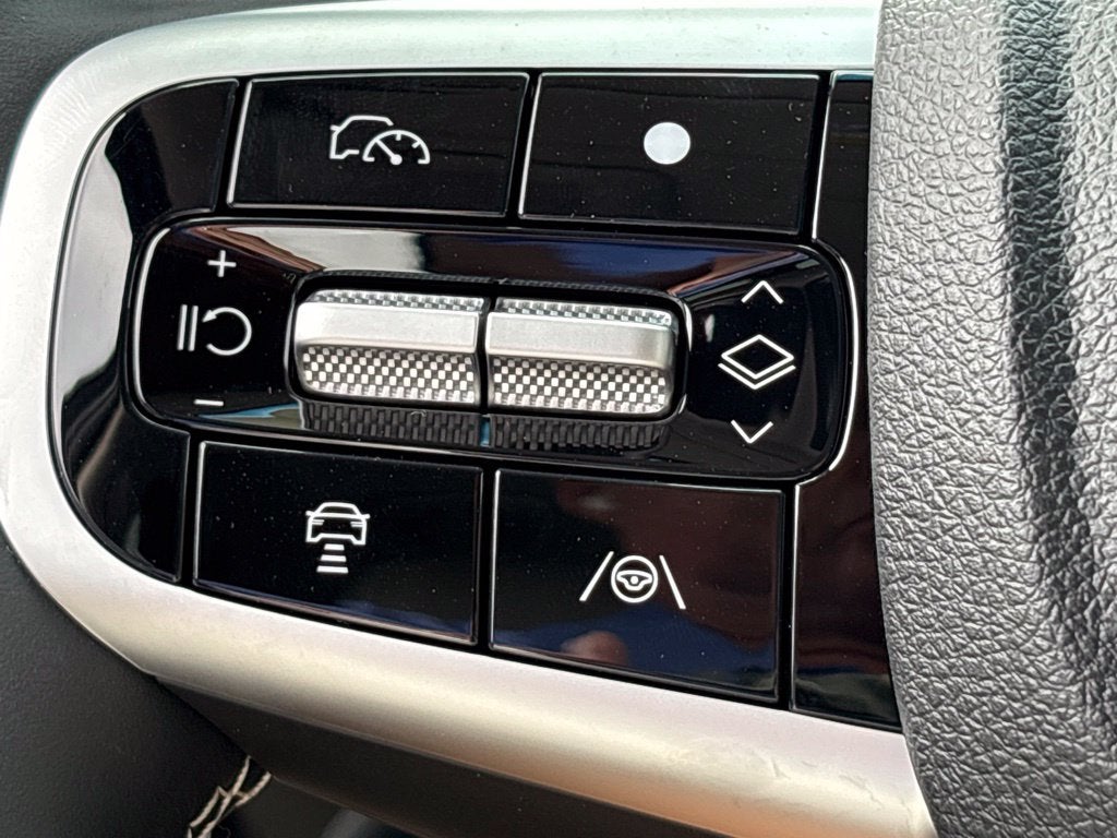 2027 Genesis GV70 2.5T Advanced