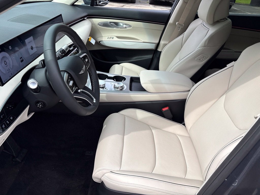 2027 Genesis GV70 2.5T Advanced