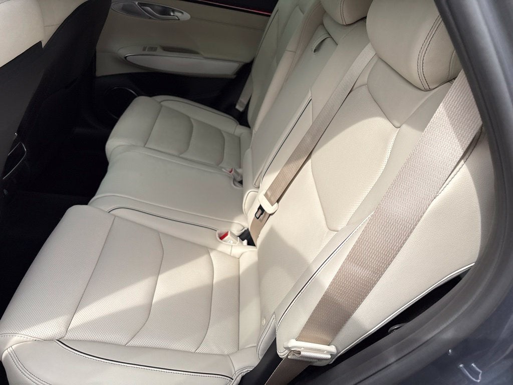 2027 Genesis GV70 2.5T Advanced