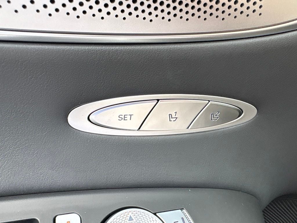 2027 Genesis GV70 2.5T Advanced