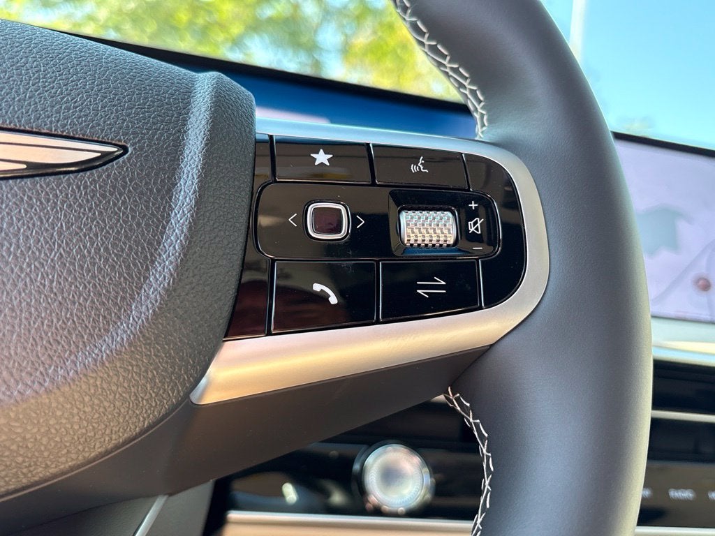 2027 Genesis GV70 2.5T Advanced