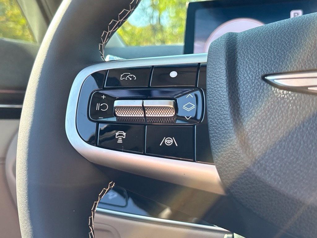 2027 Genesis GV70 2.5T Advanced