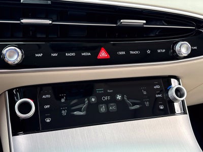 2027 Genesis GV70 2.5T Advanced