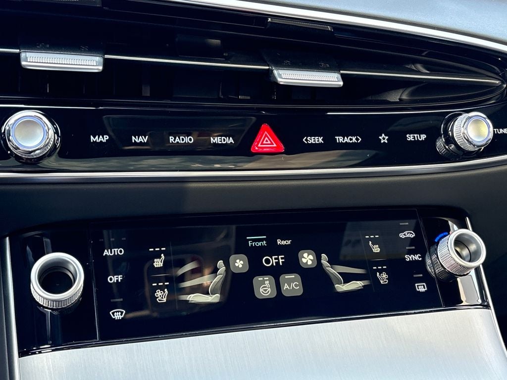 2026 Genesis GV70 3.5T Sport Advanced