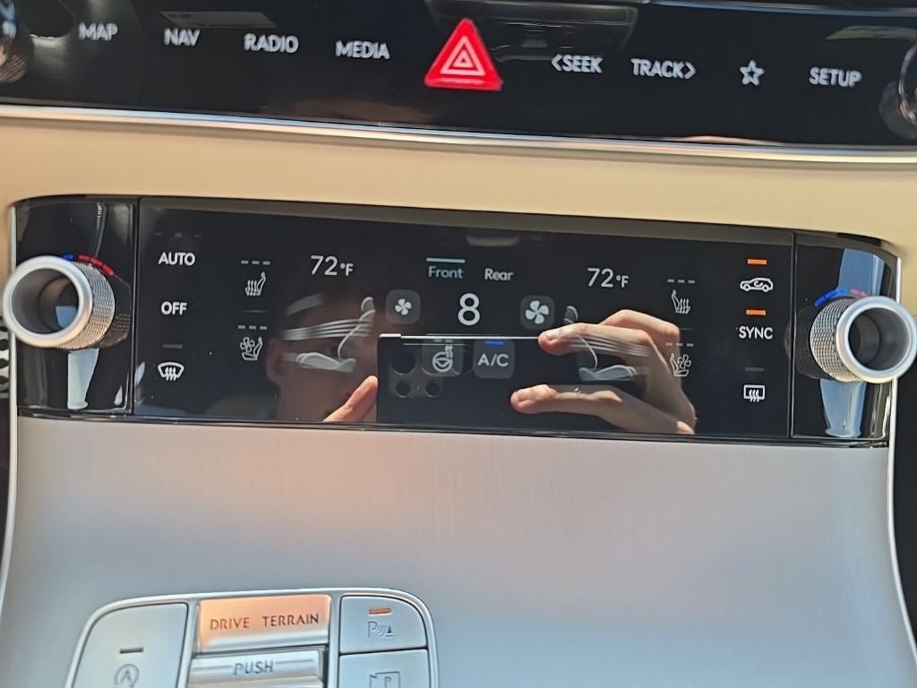 2027 Genesis GV70 3.5T Sport Prestige