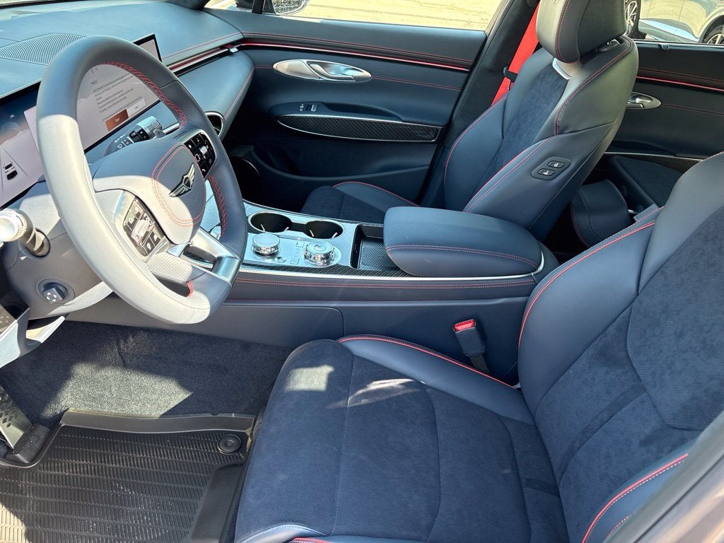 2027 Genesis GV70 3.5T Prestige Graphite