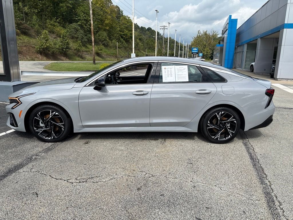 2025 Kia K5 GT-Line