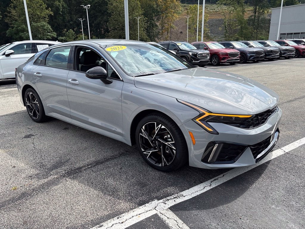 2025 Kia K5 GT-Line