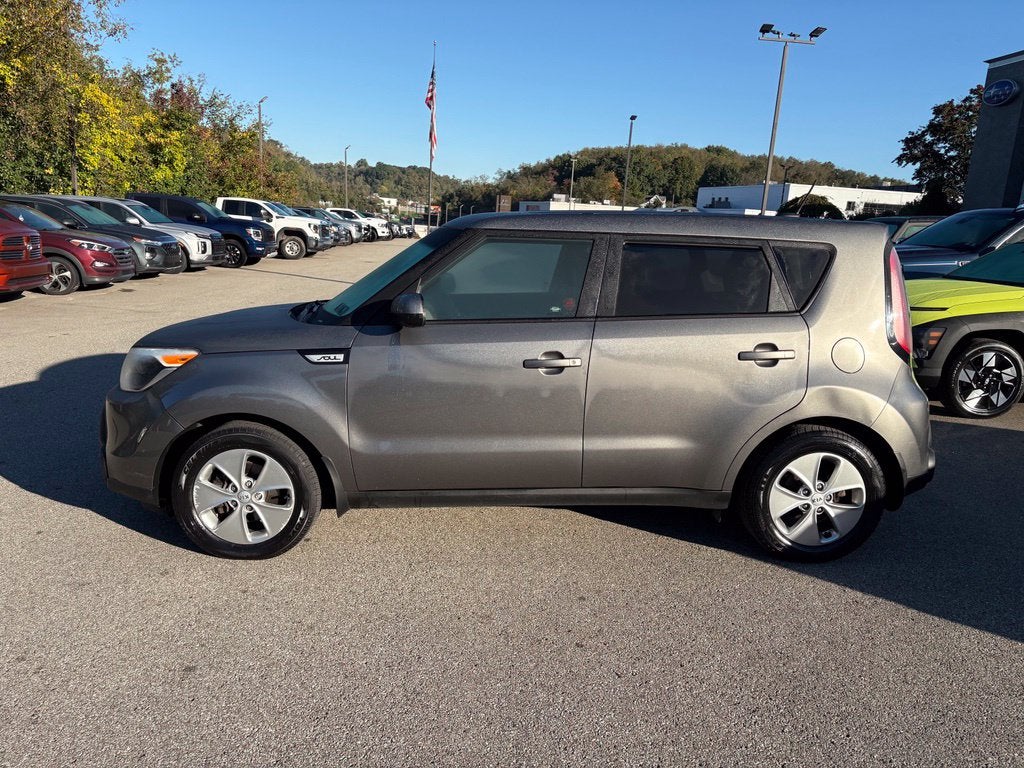 2016 Kia Soul Base