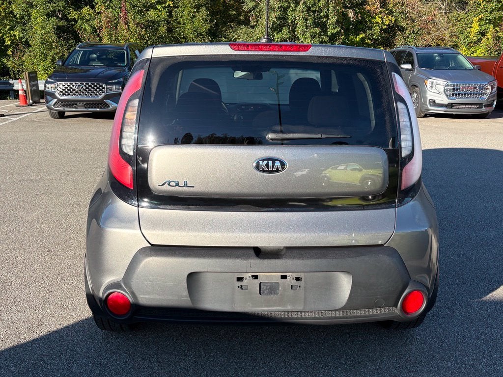 2016 Kia Soul Base