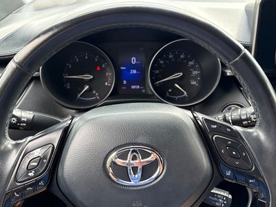 2018 Toyota C-HR XLE Premium