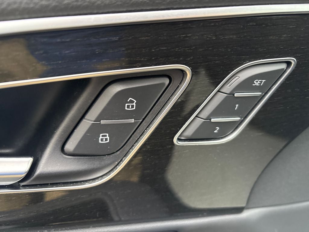 2023 Audi Q7 55 Premium Plus quattro