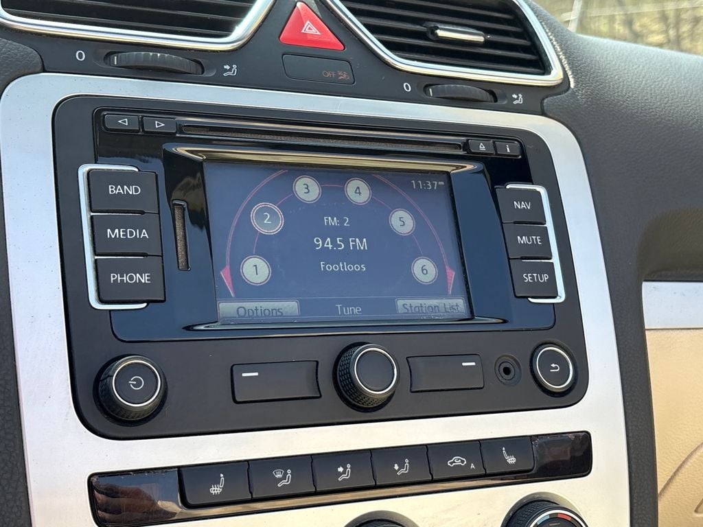 2016 Volkswagen Eos Komfort Edition