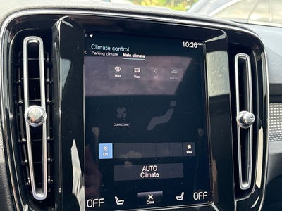 2021 Volvo XC40 R-Design