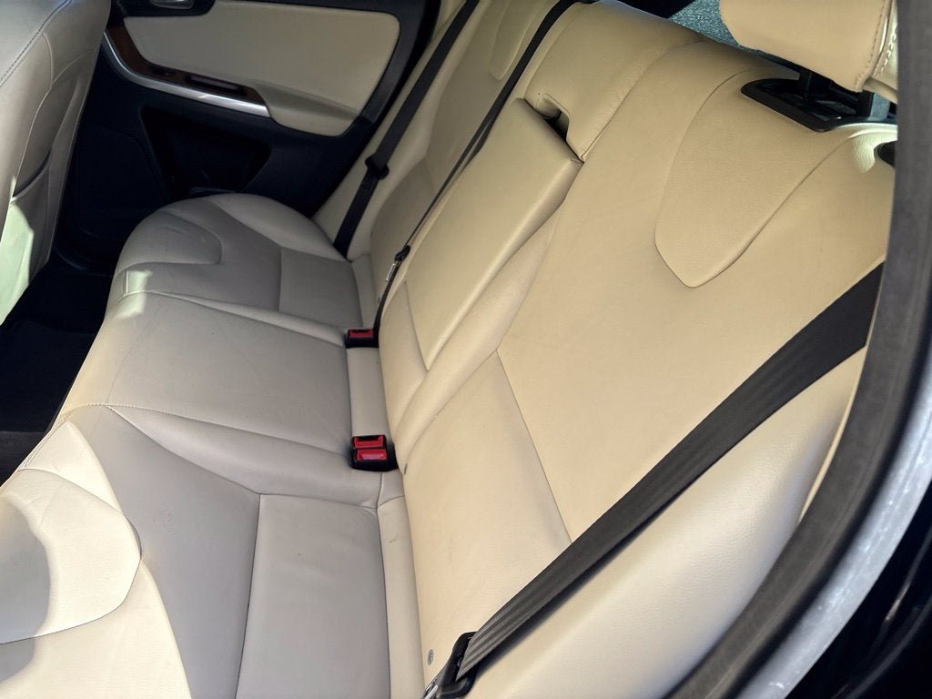 2017 Volvo XC60 T6 Inscription